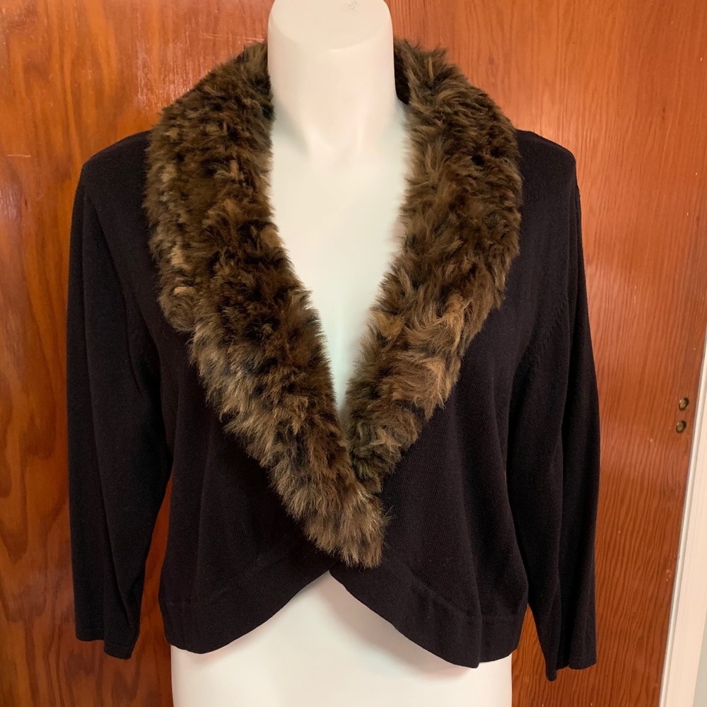 ‼️SOLD‼️Faux Fur Trim Sweater Jacket By Torrid - Picture 2 of 7